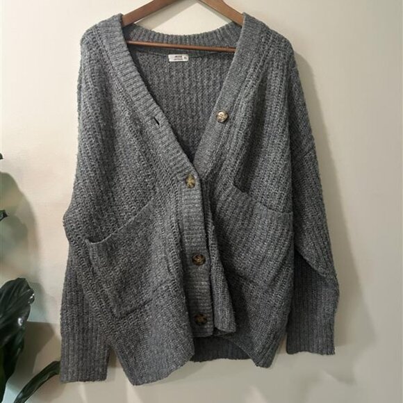 ARDENE OVERSIZED KNIT CARDIGAN - Women's M/L - Picture 1 of 2